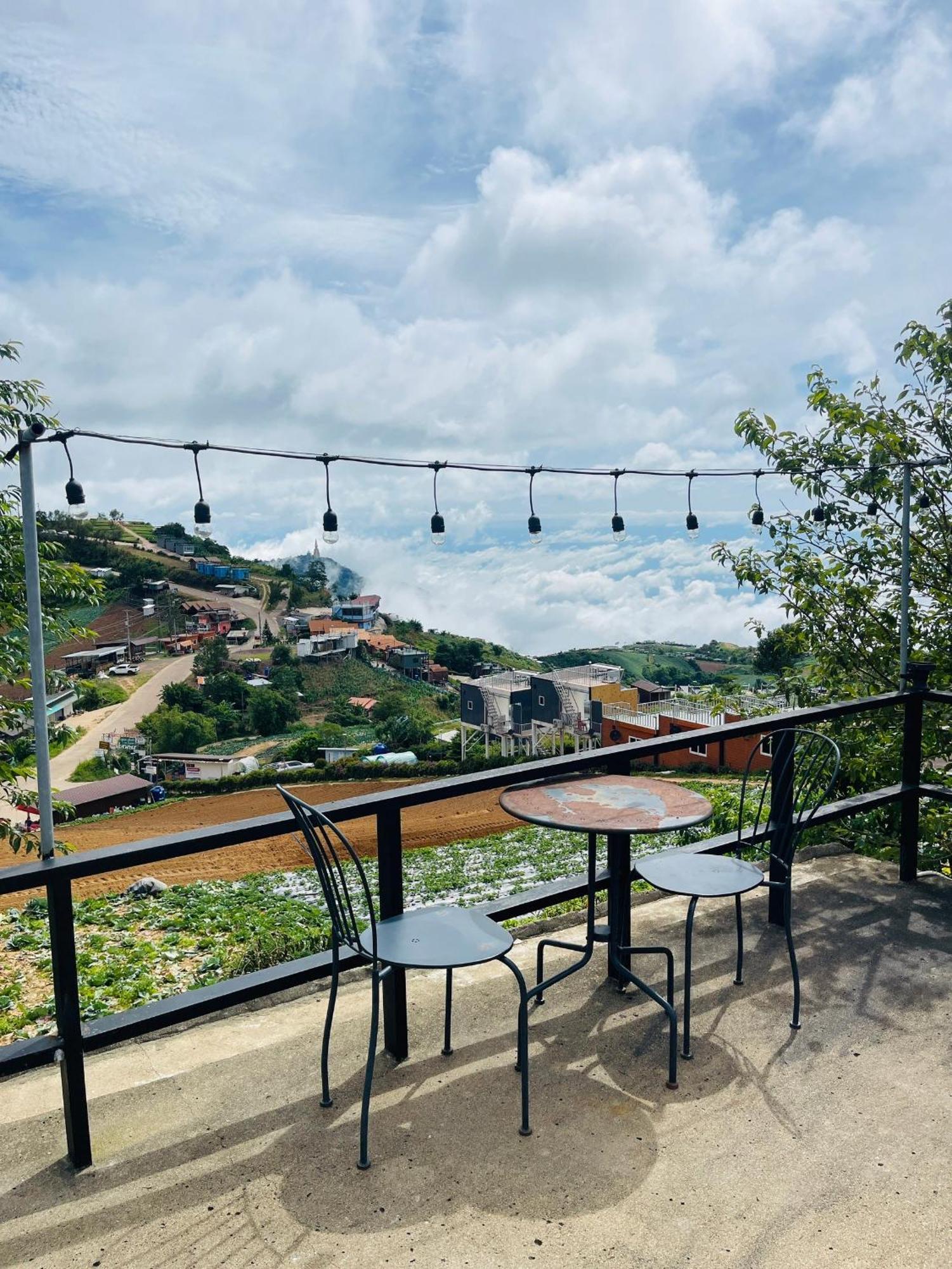 Rai Saeng Tawan At Phu Thap Buek Hotel Lom Kao Luaran gambar